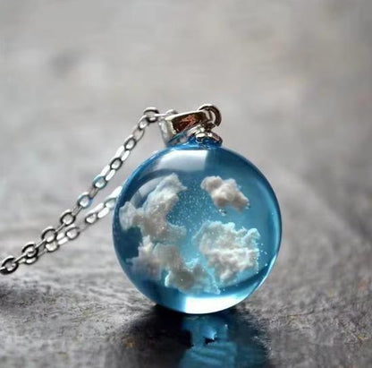Transparent Round Ball Pendant Necklace - Alzaar