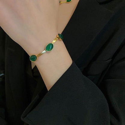 Oval Green Crystal Pendant Necklace Set With Bracelet 6a4mhe-0u